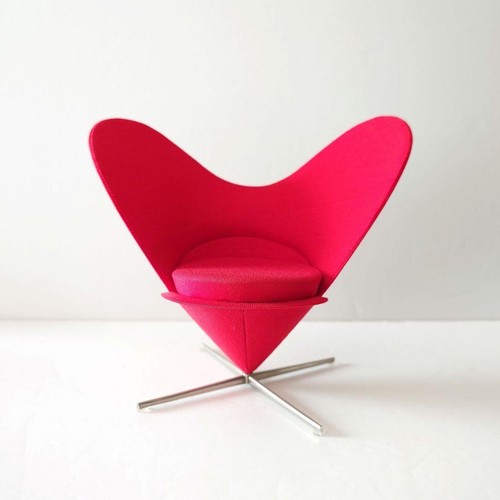 Chaise miniature cône - chaise, 1/6