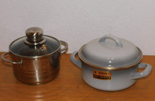 lot 2 PETITE CASSEROLE pot